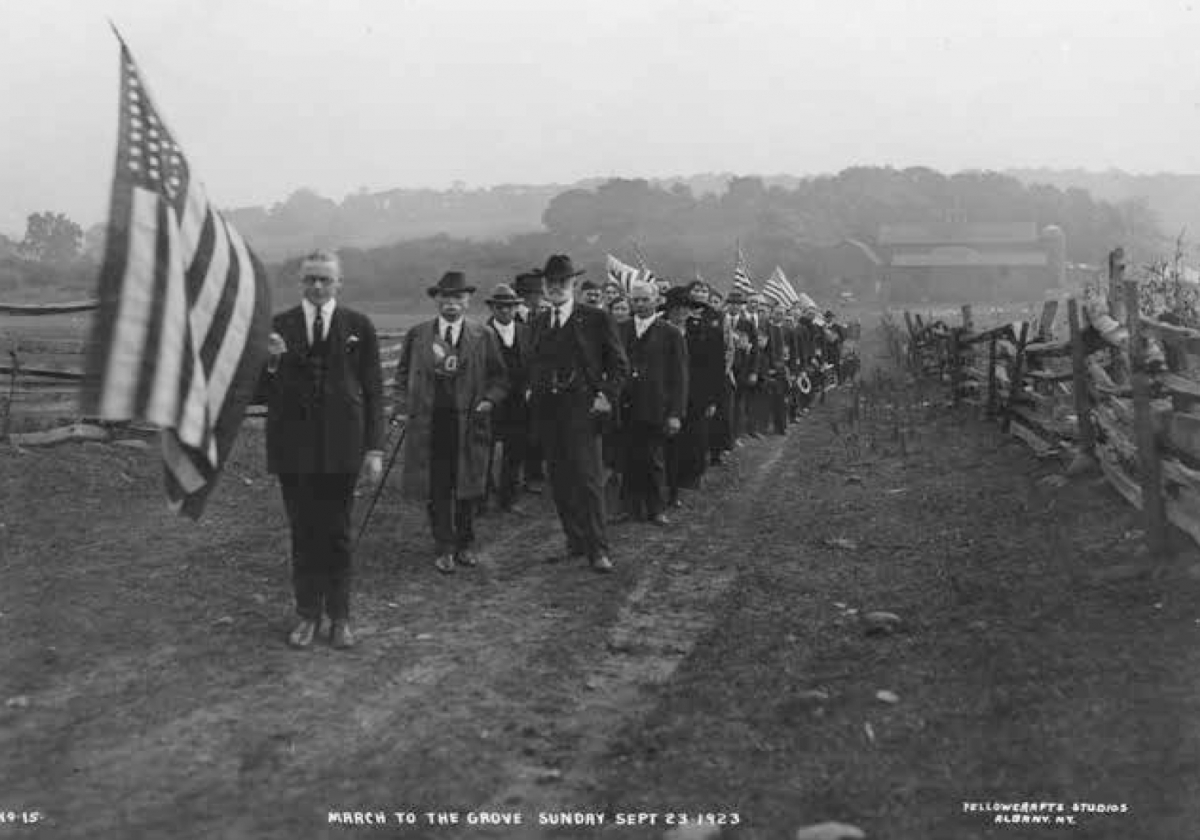 Church leaders and missionaries march to the Sacred Grove, Palmyra, New York, September 23, 1923. Courtesy CHL.